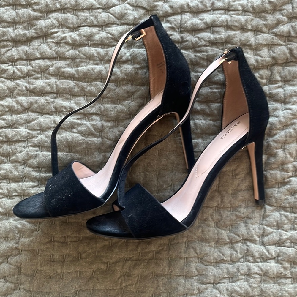 Aldo black suede heels